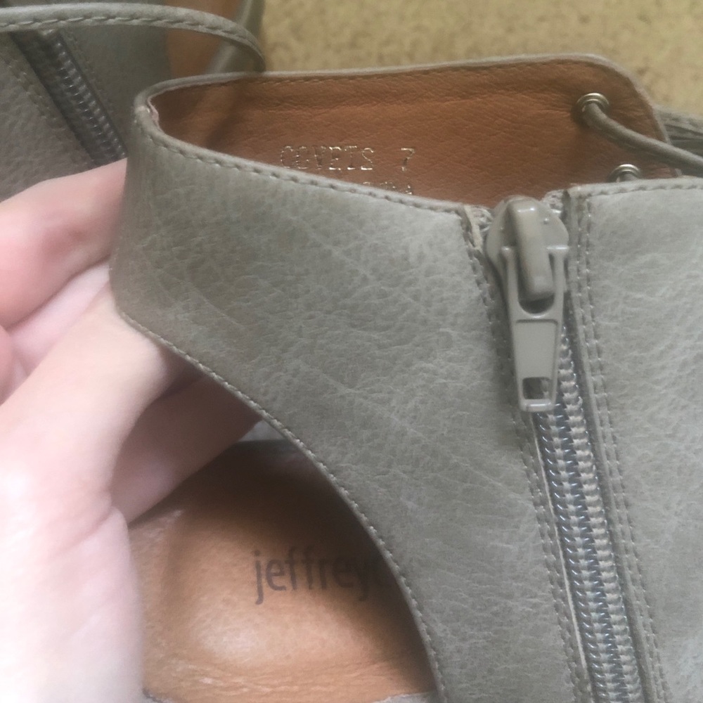 Jeffrey Campbell Covet Lace-up Sandal - Picture 5 of 6